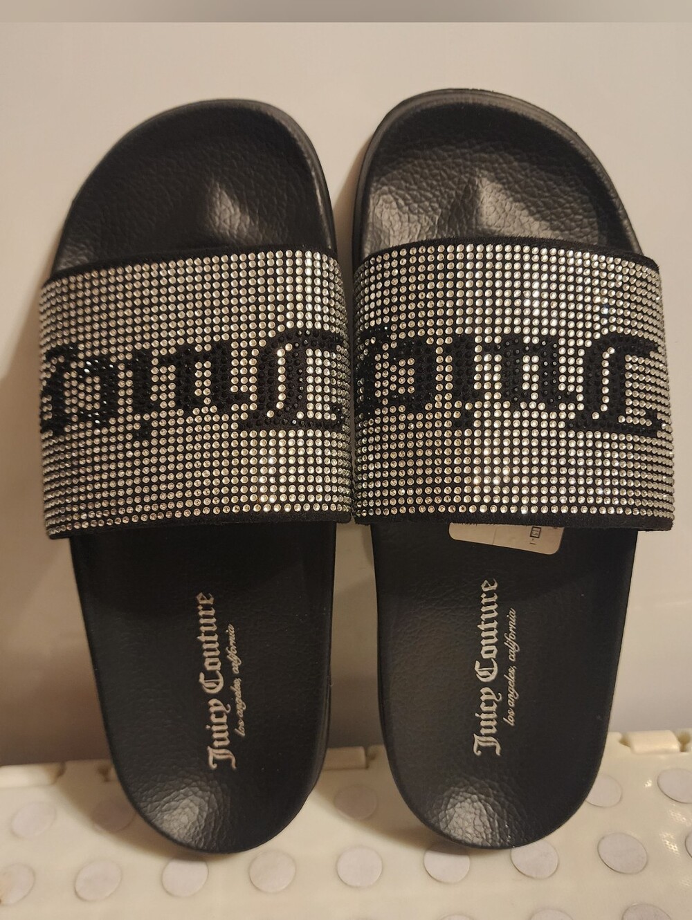 Sz 6 Juicy Couture Rhinestone Slides Sandals.